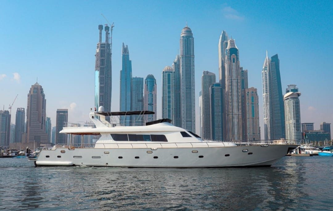 101 Feet Luxury Yacht Dubai Yacht